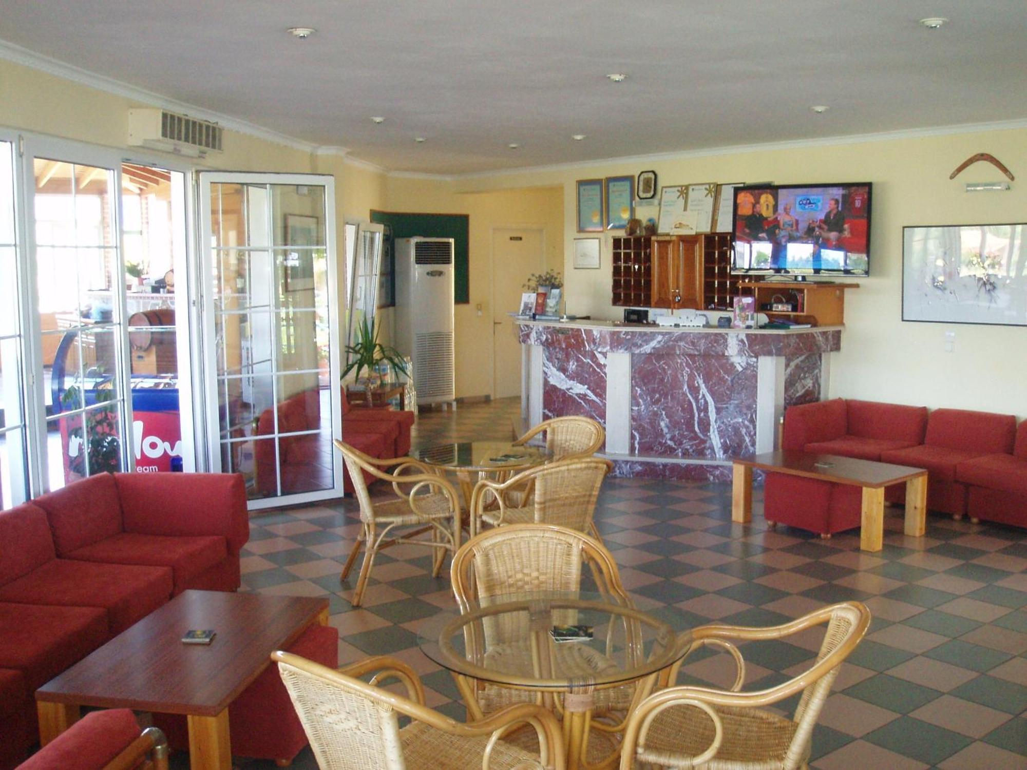 Anaxos Hotel מראה חיצוני תמונה