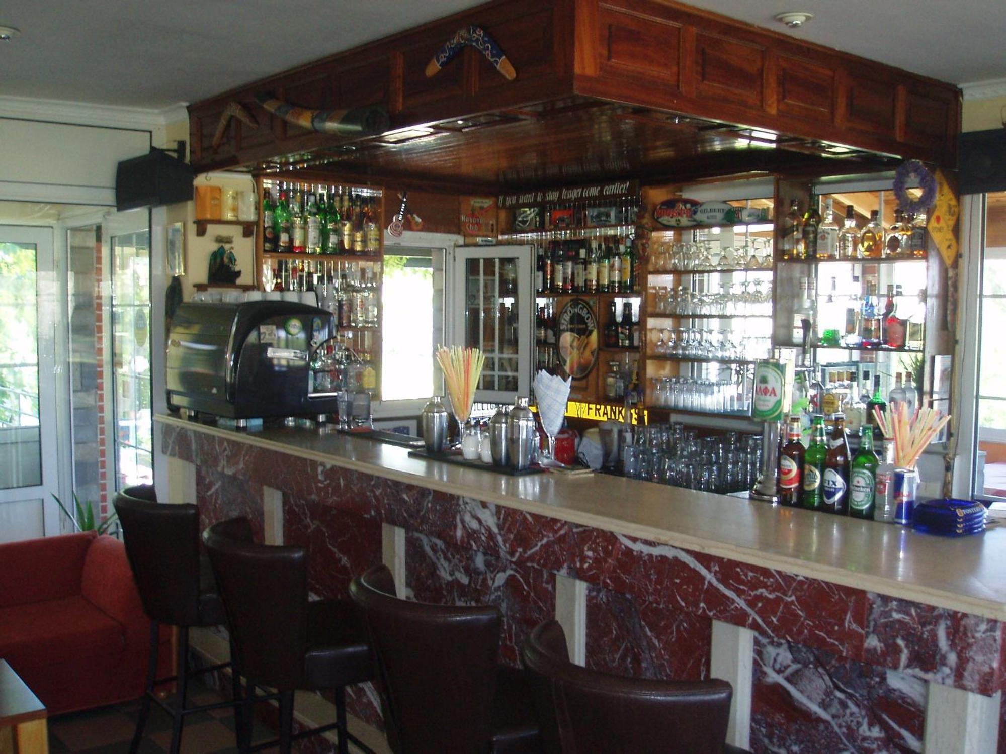 Anaxos Hotel מראה חיצוני תמונה